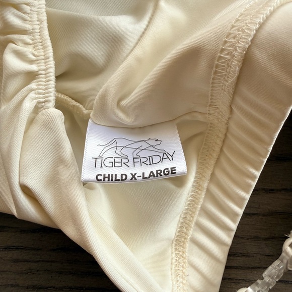 Tiger Friday Ruffle Top CXL - Picture 3 of 3